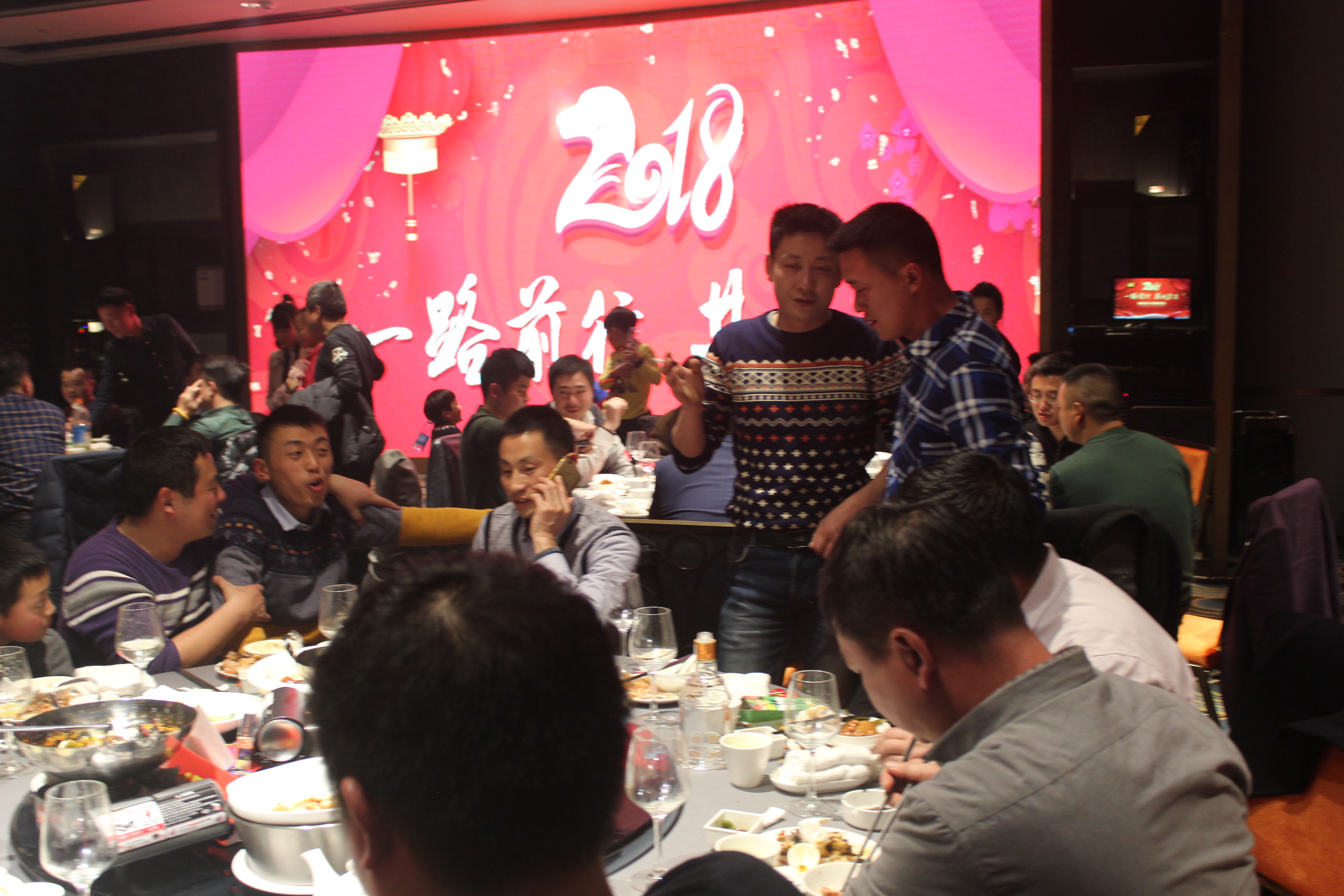 湖南中央空調(diào)，長(zhǎng)沙中央空調(diào)，中央空調(diào)